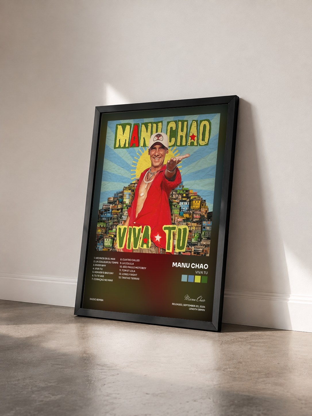 #noir Tableau de l'album Viva Tu de Manu Chao vu de trois quarts, cadre noir