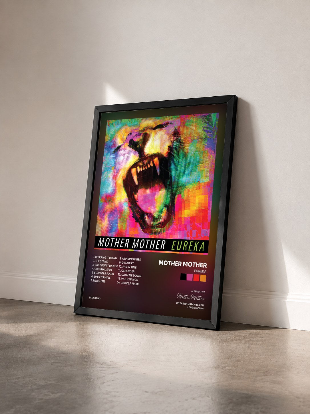#noir Tableau de l'album Eureka de Mother Mother vu de trois quarts, cadre noir