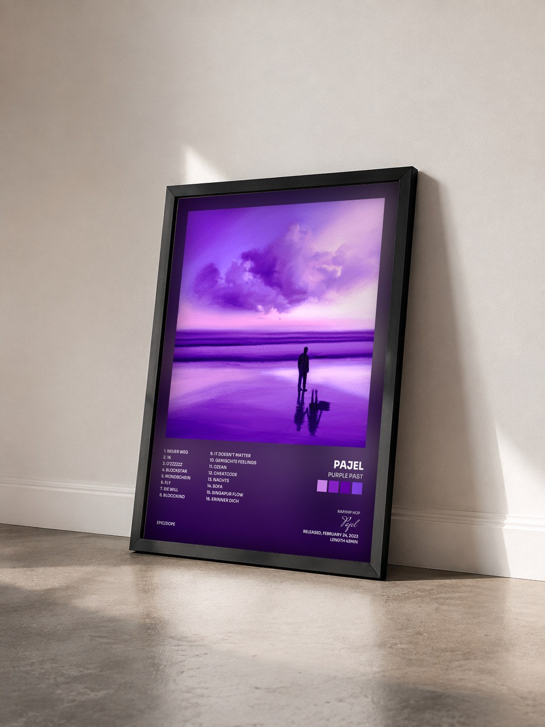 #noir Tableau de l'album Purple Past de Pajel vu de trois quarts, cadre noir