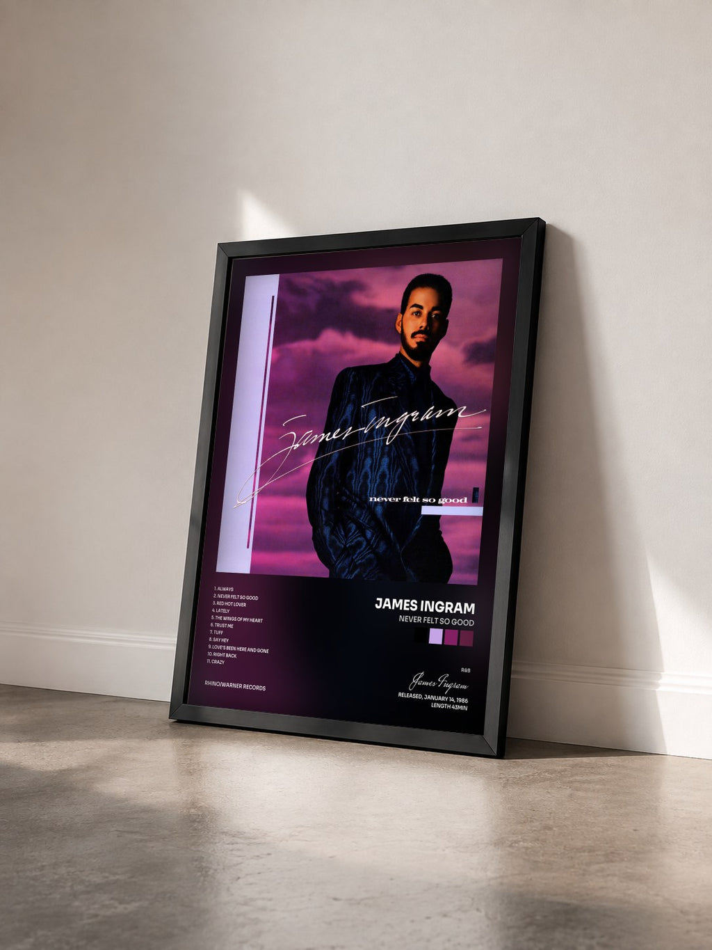 #noir Tableau de l'album Never Felt So Good de James Ingram vu de trois quarts, cadre noir