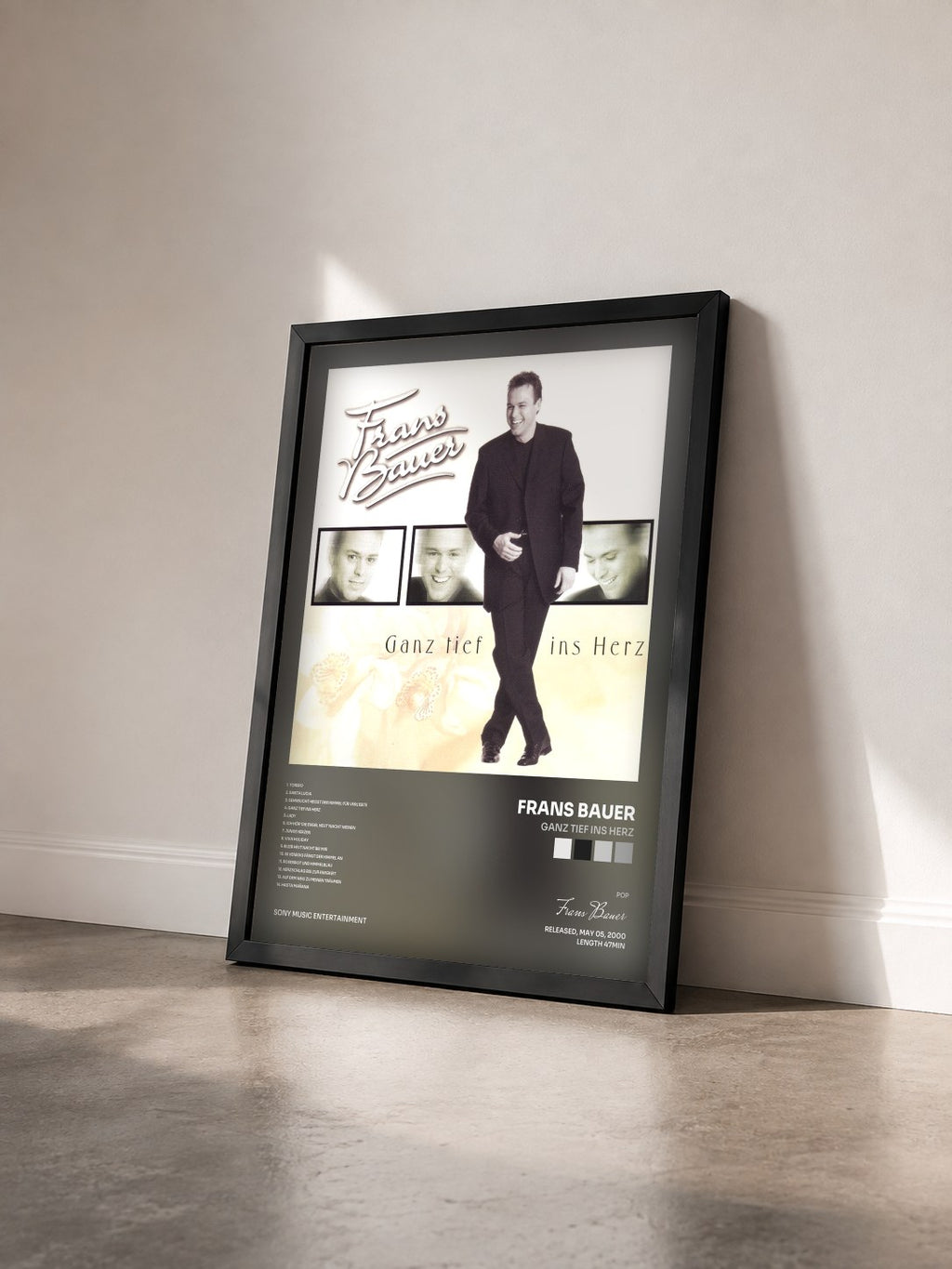 #noir Tableau de l'album Ganz Tief Ins Herz de Frans Bauer vu de trois quarts, cadre noir