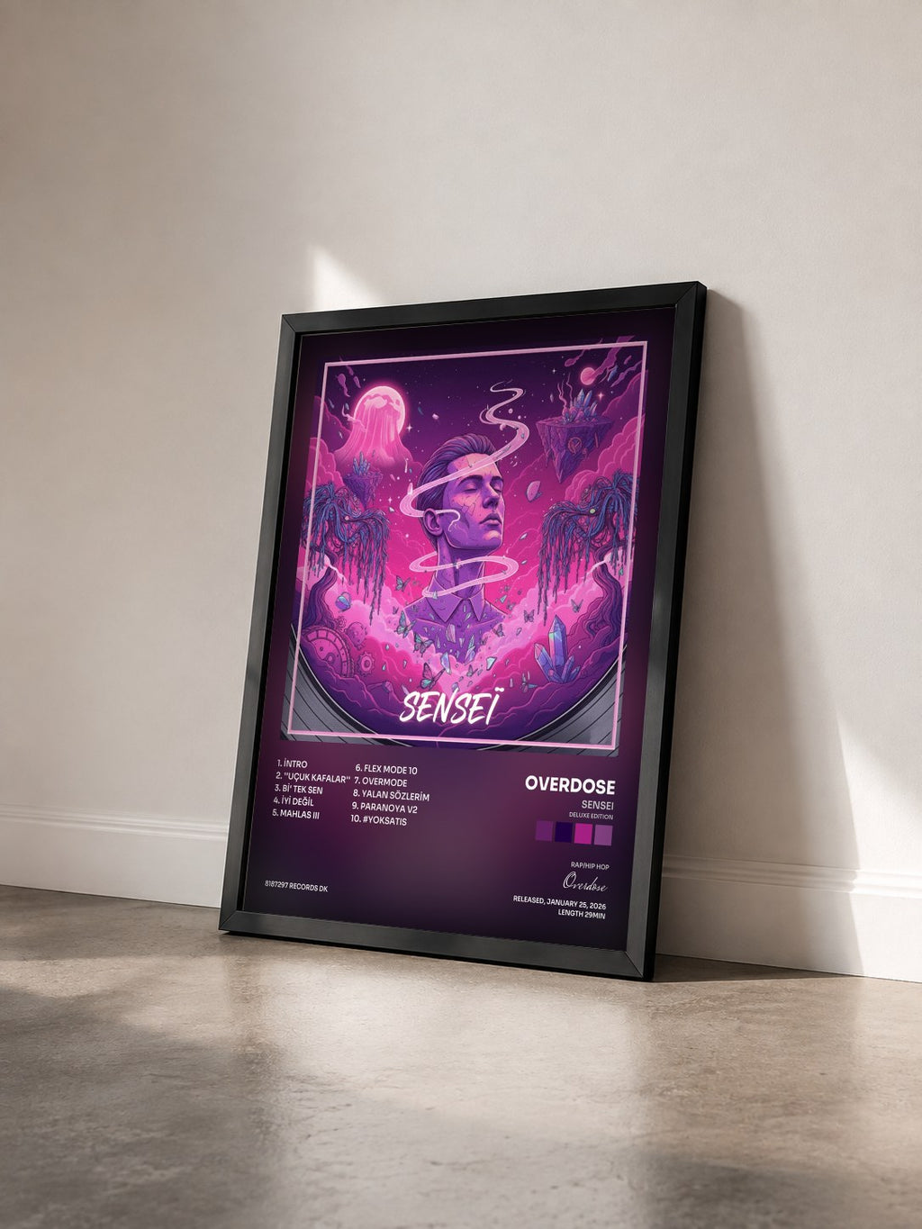 #noir Tableau de l'album Sensei (Deluxe Edition) de Overdose vu de trois quarts, cadre noir