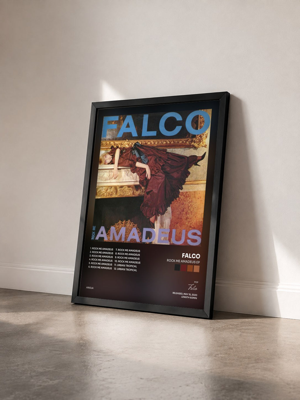 #noir Tableau de l'album Rock Me Amadeus EP de Falco vu de trois quarts, cadre noir