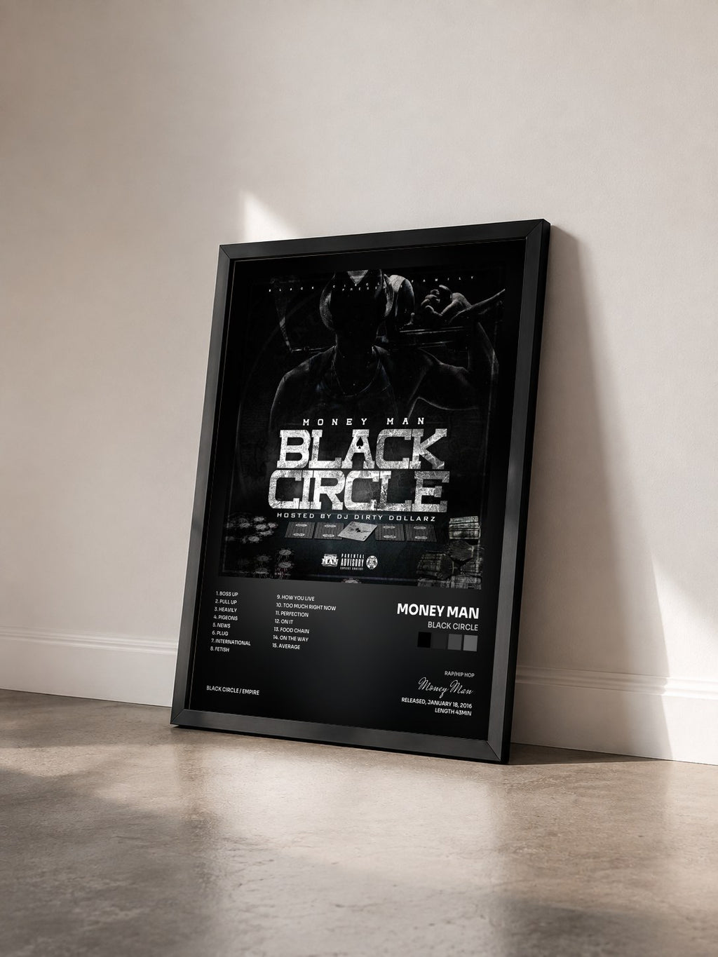 #noir Tableau de l'album Black Circle de Money Man vu de trois quarts, cadre noir