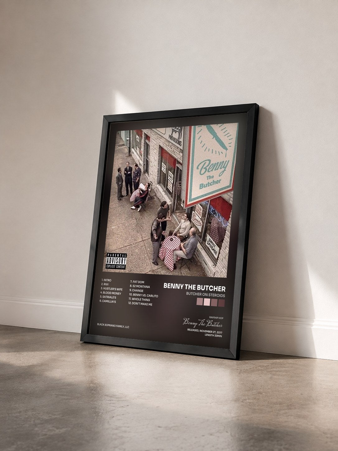 #noir Tableau de l'album Butcher on Steroids de Benny The Butcher vu de trois quarts, cadre noir