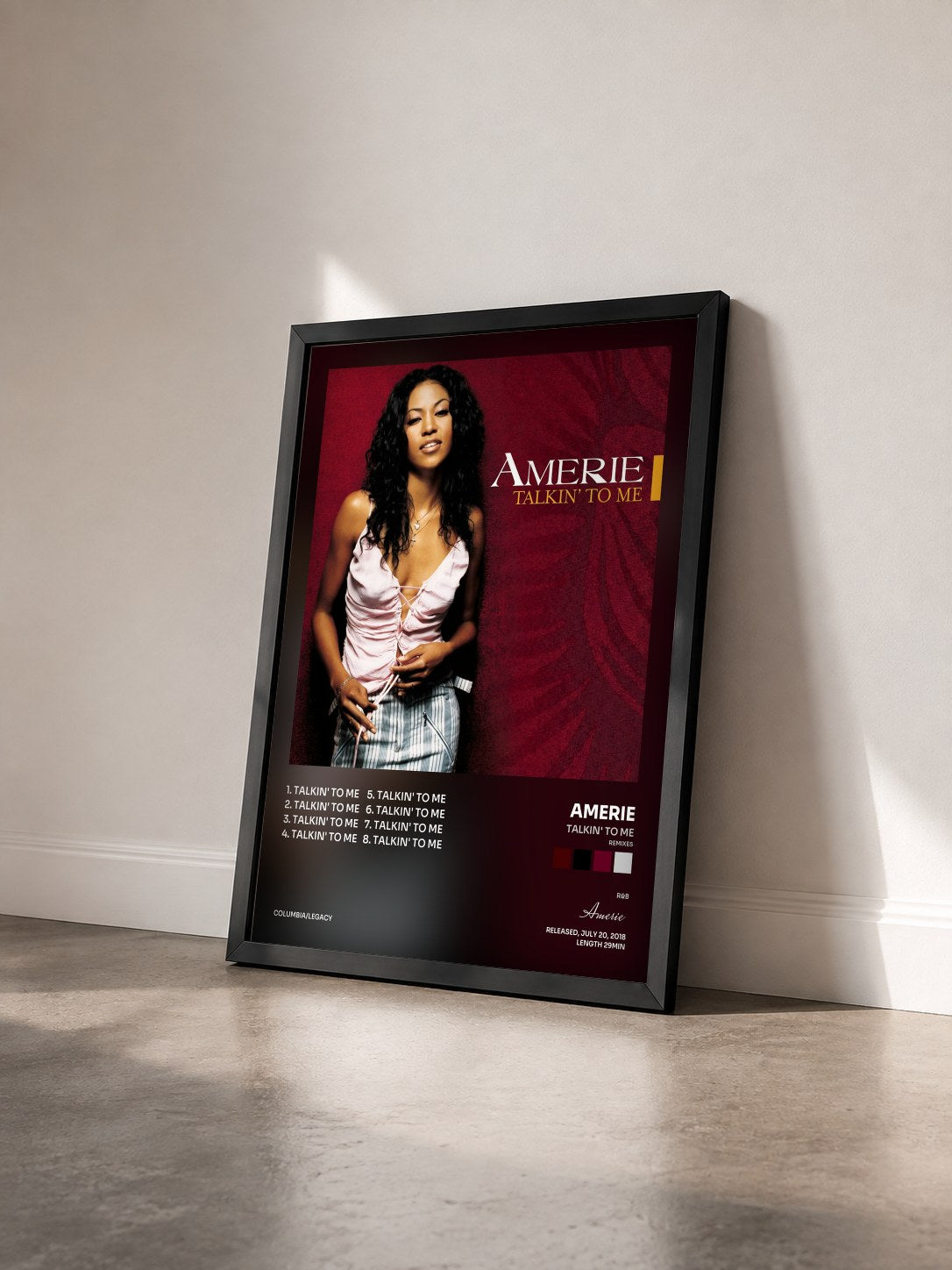 #noir Tableau de l'album Talkin' to Me (Remixes) de Amerie vu de trois quarts, cadre noir