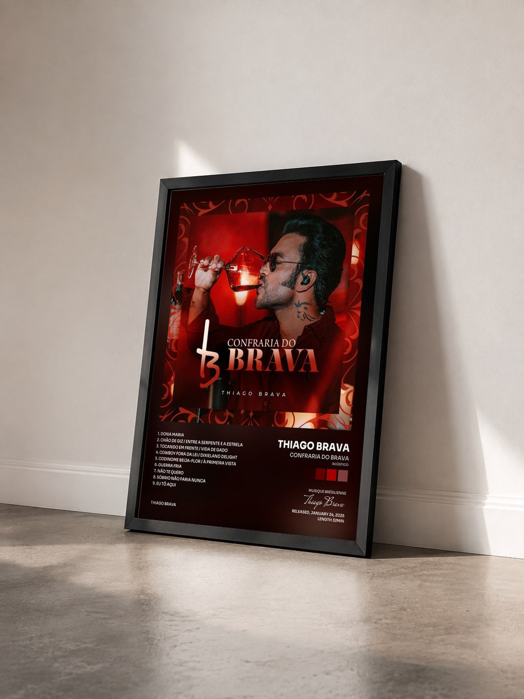 #noir Tableau de l'album Confraria do Brava (Acústico) de Thiago Brava vu de trois quarts, cadre noir