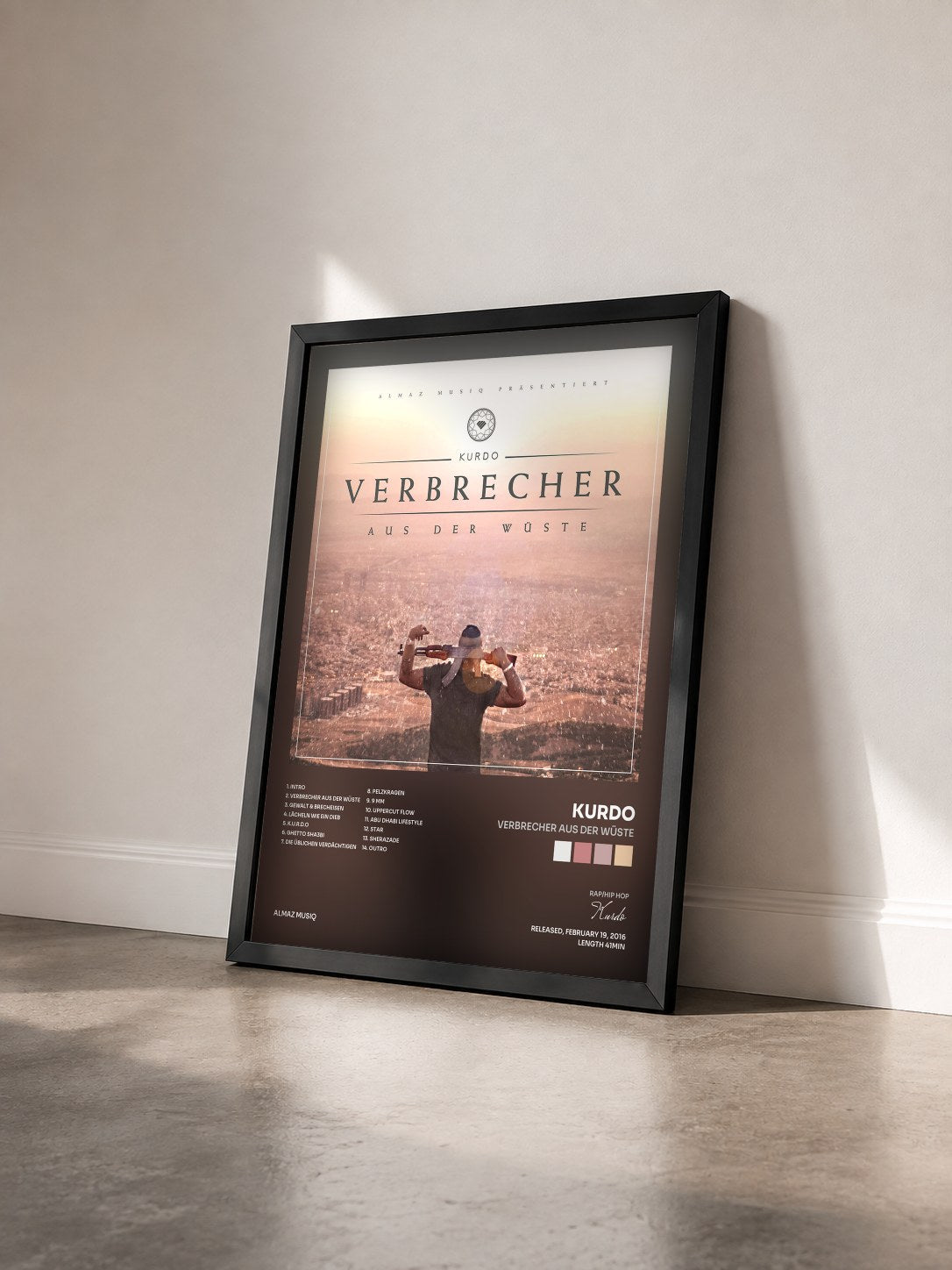 #noir Tableau de l'album Verbrecher aus der Wüste de Kurdo vu de trois quarts, cadre noir