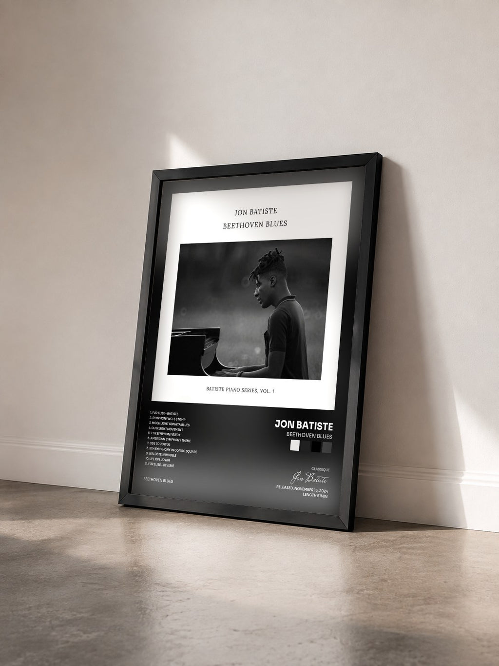 #noir Tableau de l'album Beethoven Blues de Jon Batiste vu de trois quarts, cadre noir