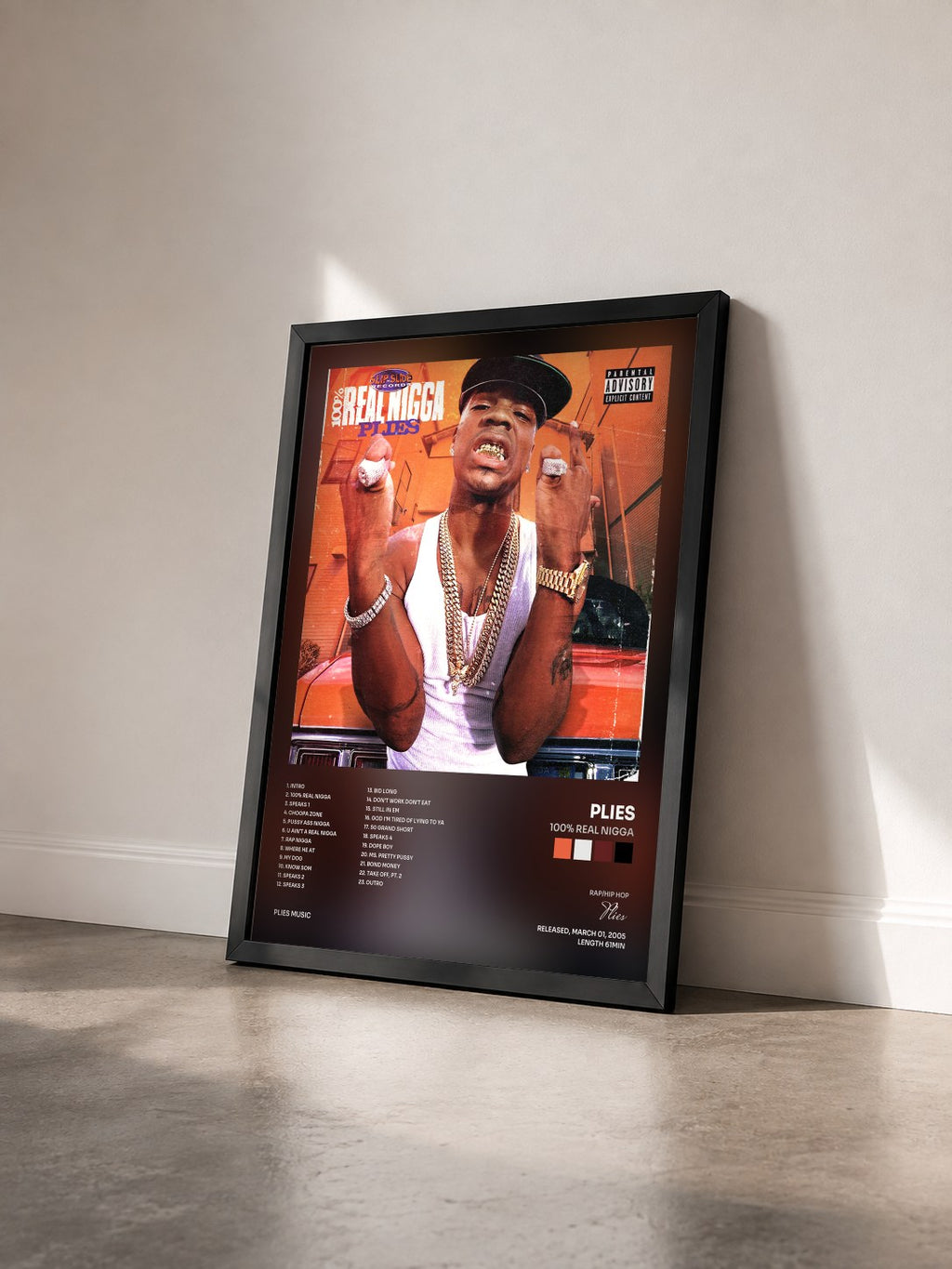 #noir Tableau de l'album 100% Real Nigga de Plies vu de trois quarts, cadre noir