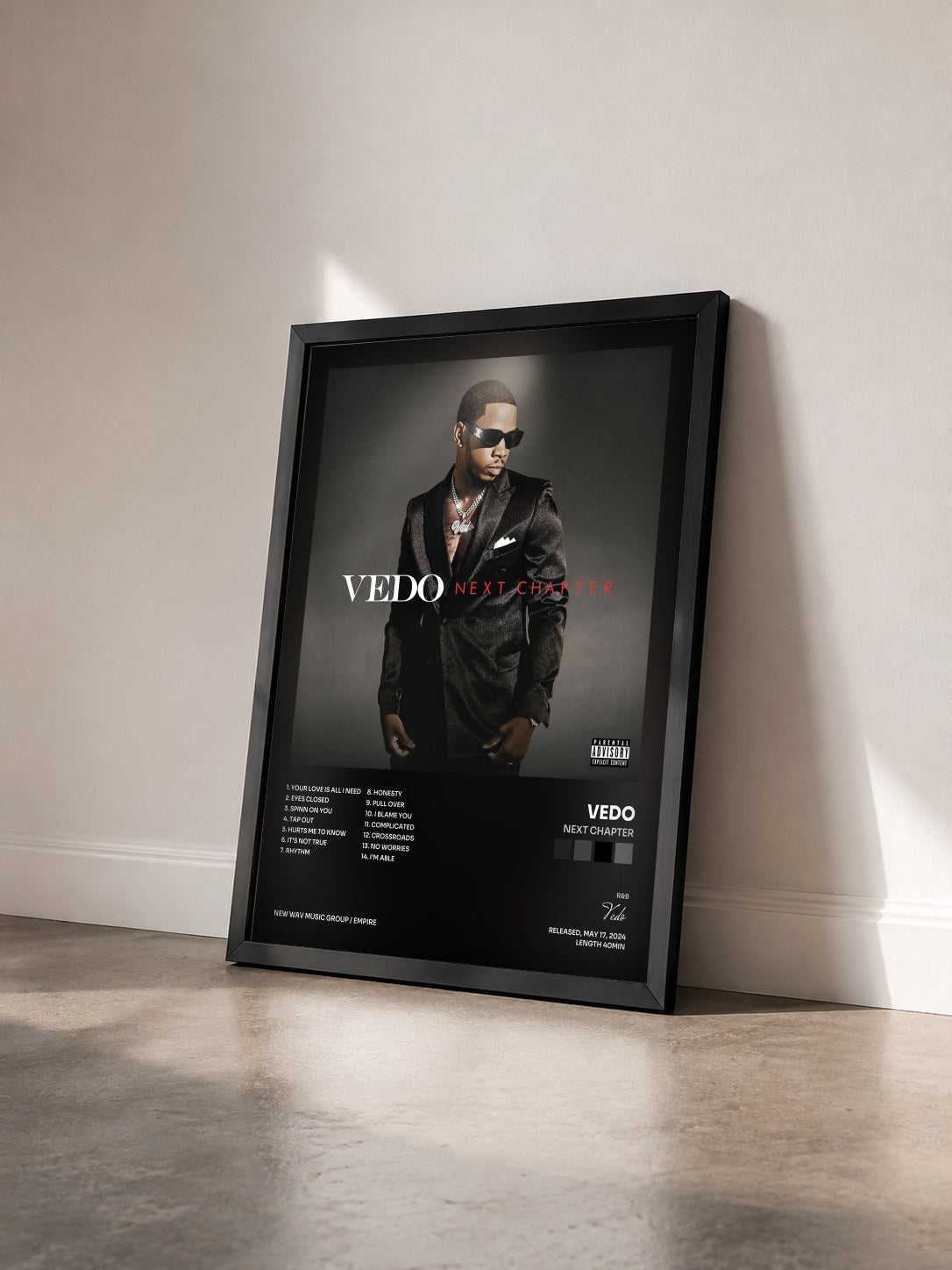#noir Tableau de l'album Next Chapter de Vedo vu de trois quarts, cadre noir