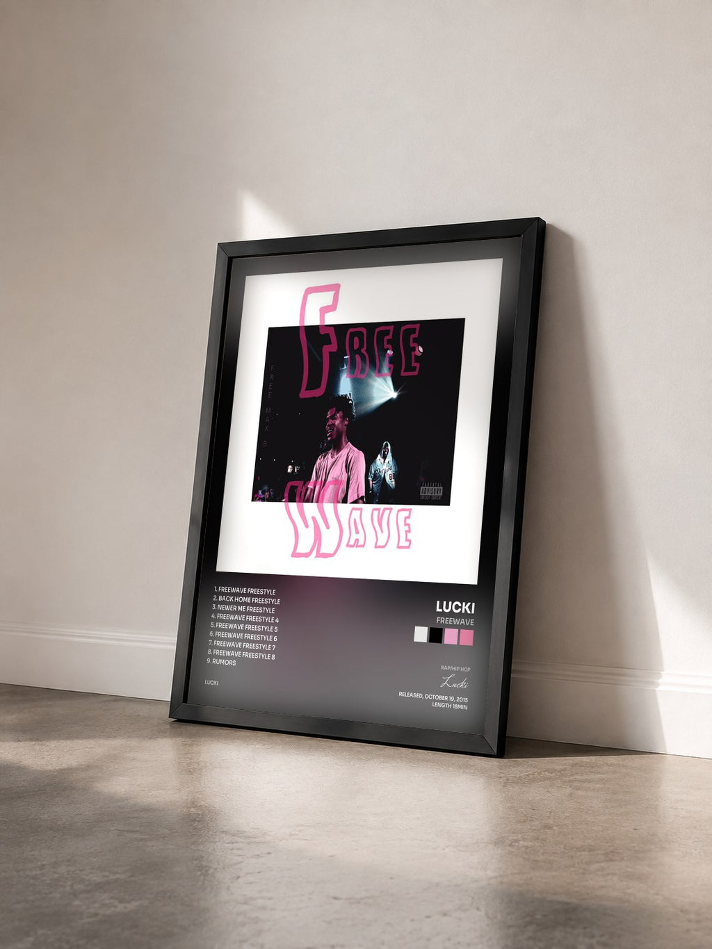 #noir Tableau de l'album Freewave de Lucki vu de trois quarts, cadre noir
