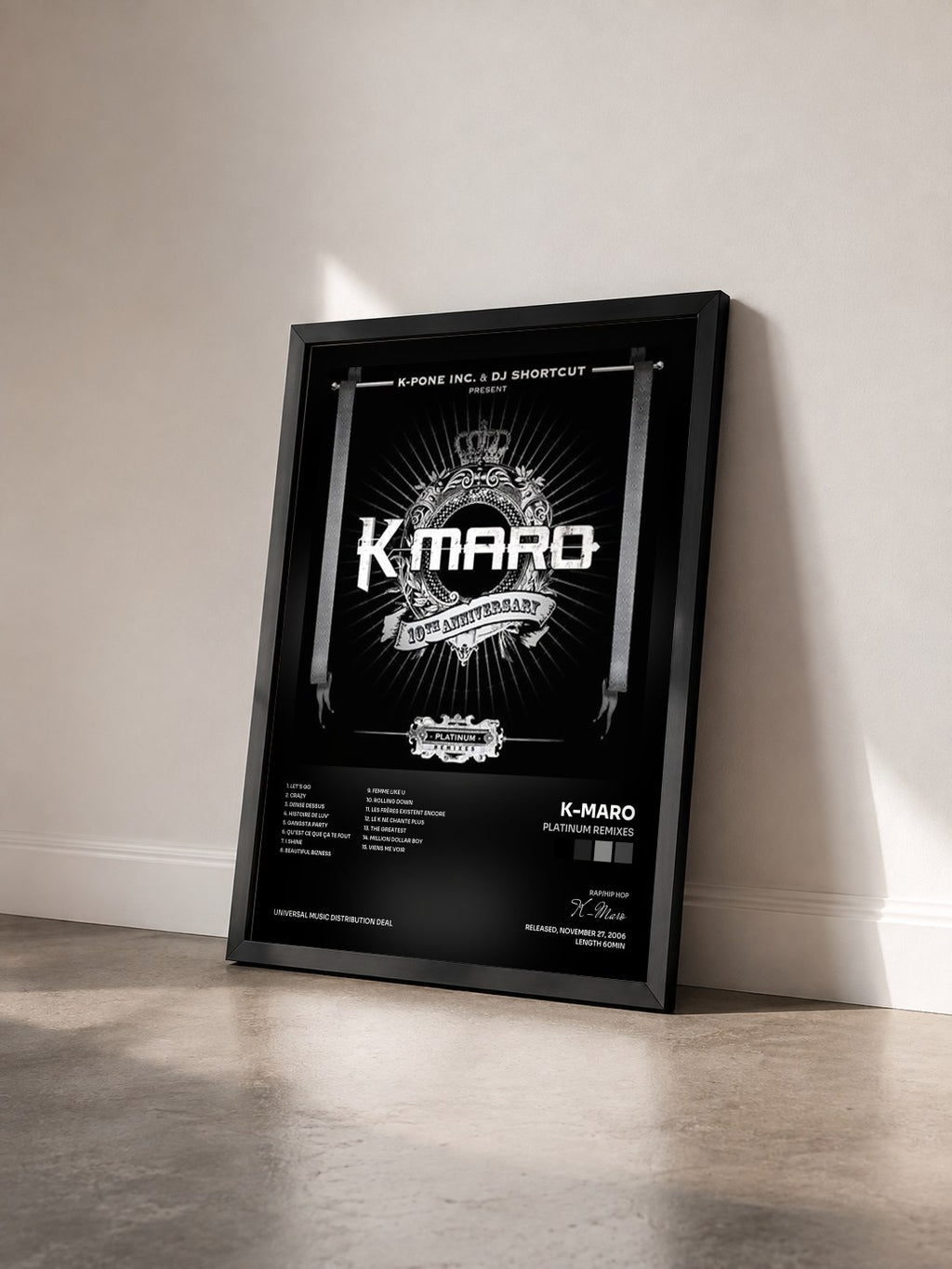 #noir Tableau de l'album Platinum Remixes de K-Maro vu de trois quarts, cadre noir
