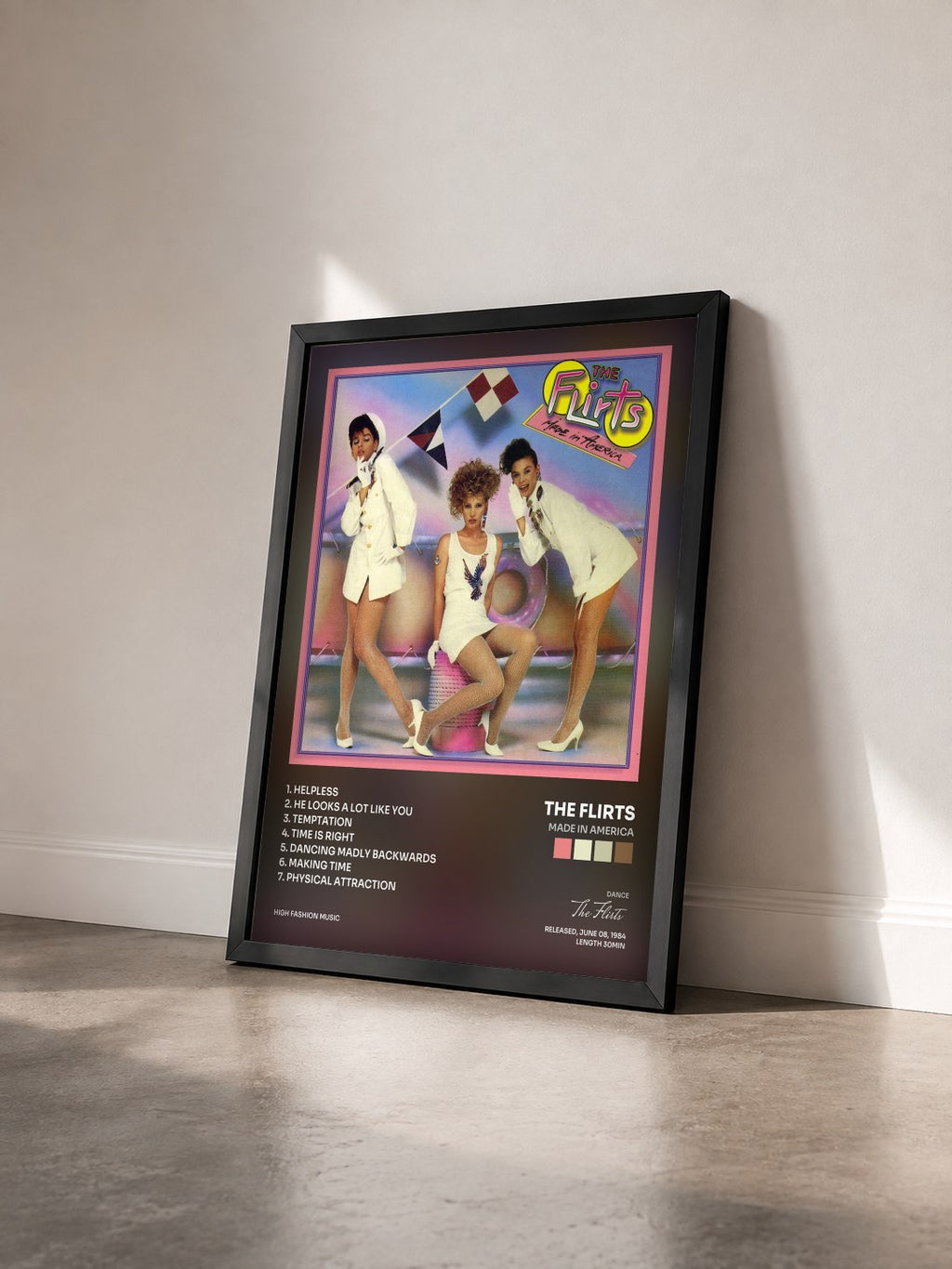 #noir Tableau de l'album Made In America de The Flirts vu de trois quarts, cadre noir