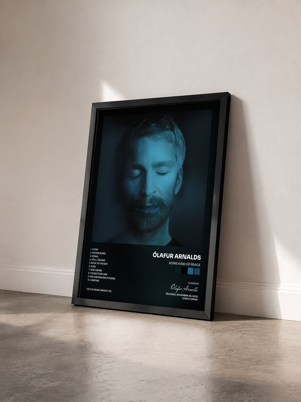 #noir Tableau de l'album some kind of peace de Ólafur Arnalds vu de trois quarts, cadre noir