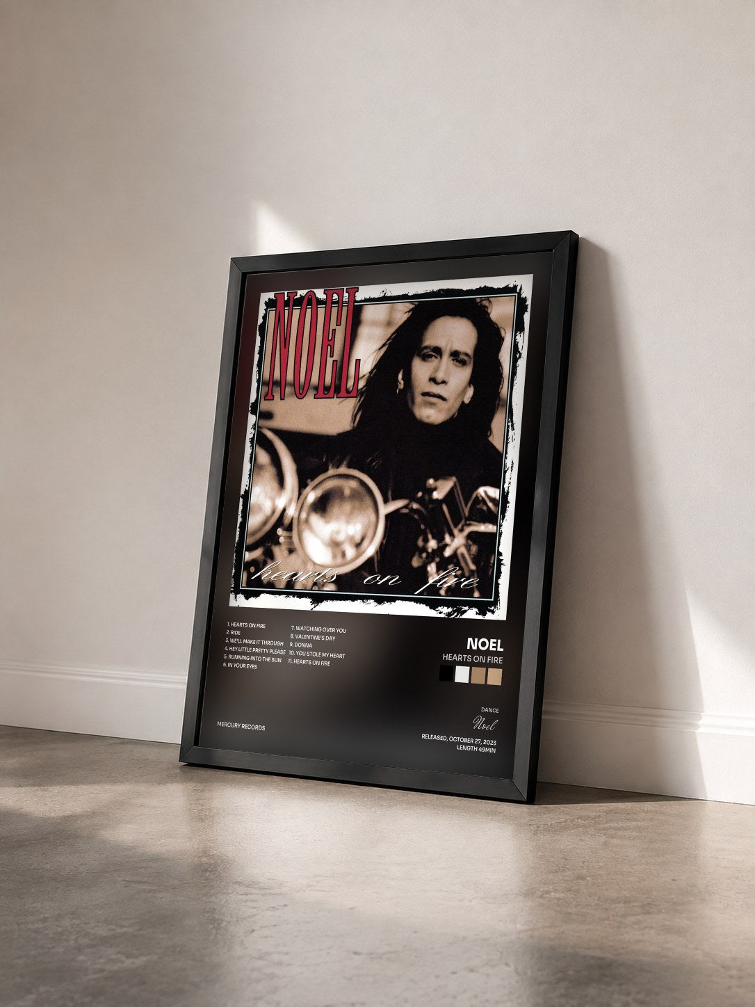 #noir Tableau de l'album Hearts On Fire de Noel vu de trois quarts, cadre noir