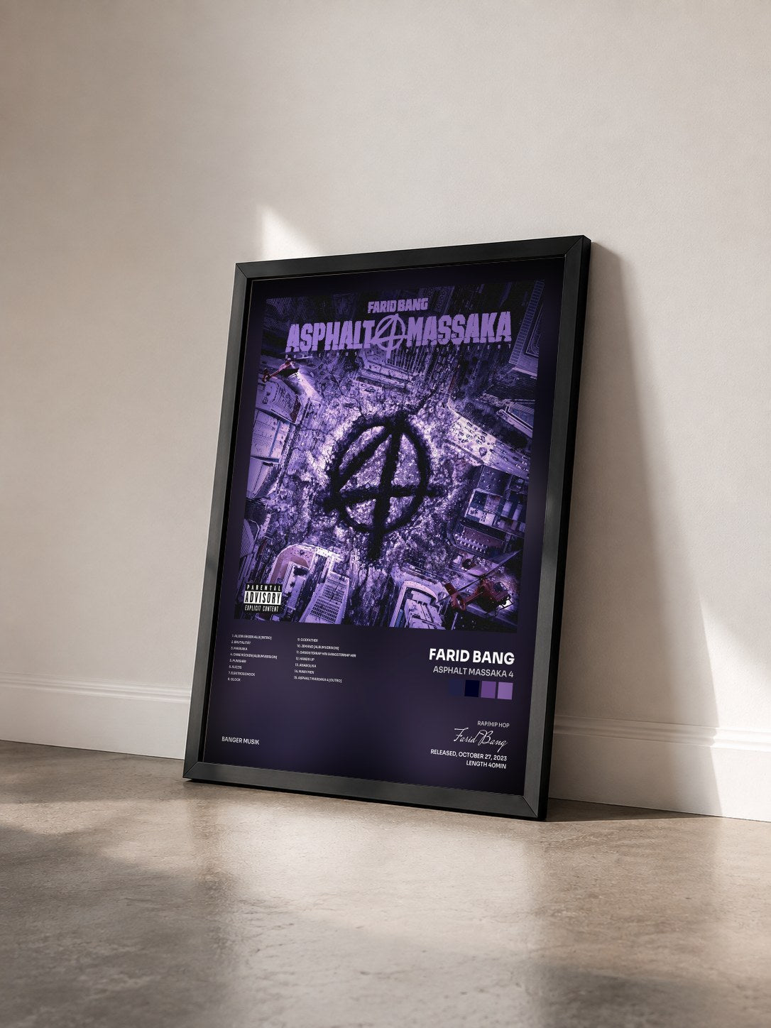#noir Tableau de l'album ASPHALT MASSAKA 4 de Farid Bang vu de trois quarts, cadre noir