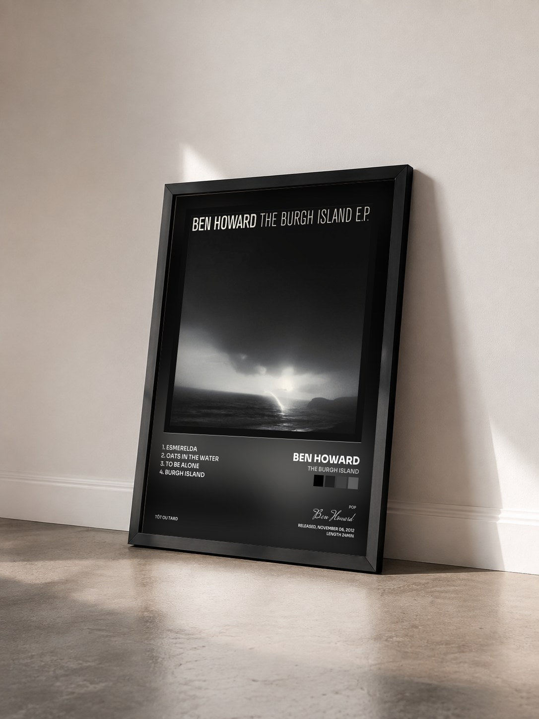 #noir Tableau de l'album The Burgh Island de Ben Howard vu de trois quarts, cadre noir
