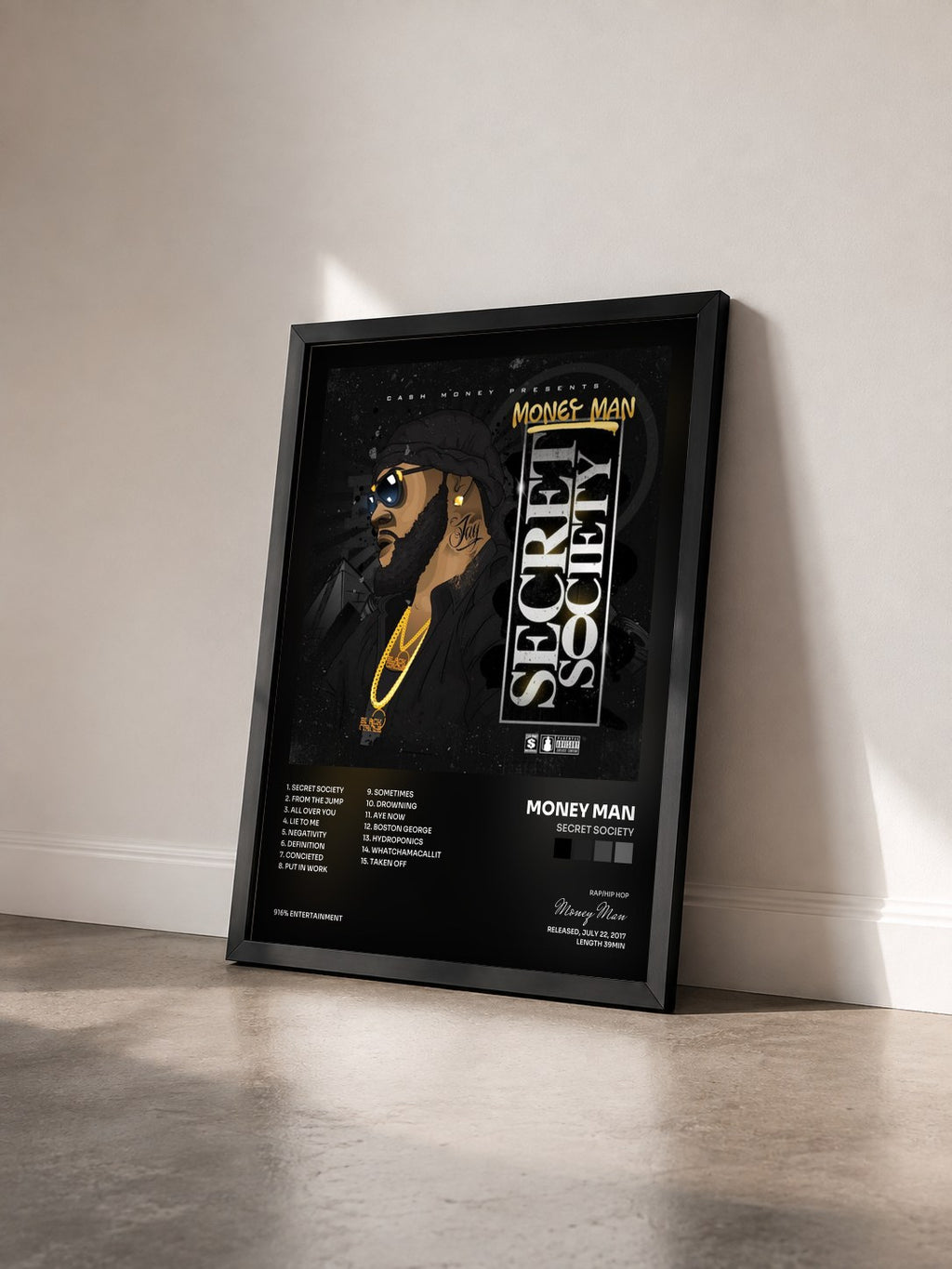 #noir Tableau de l'album Secret Society de Money Man vu de trois quarts, cadre noir