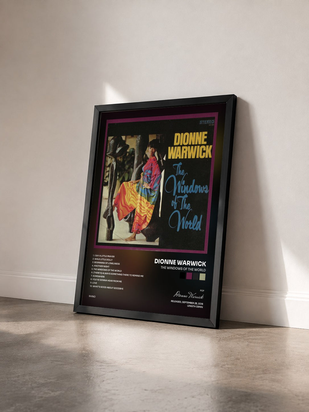 #noir Tableau de l'album The Windows of the World de Dionne Warwick vu de trois quarts, cadre noir
