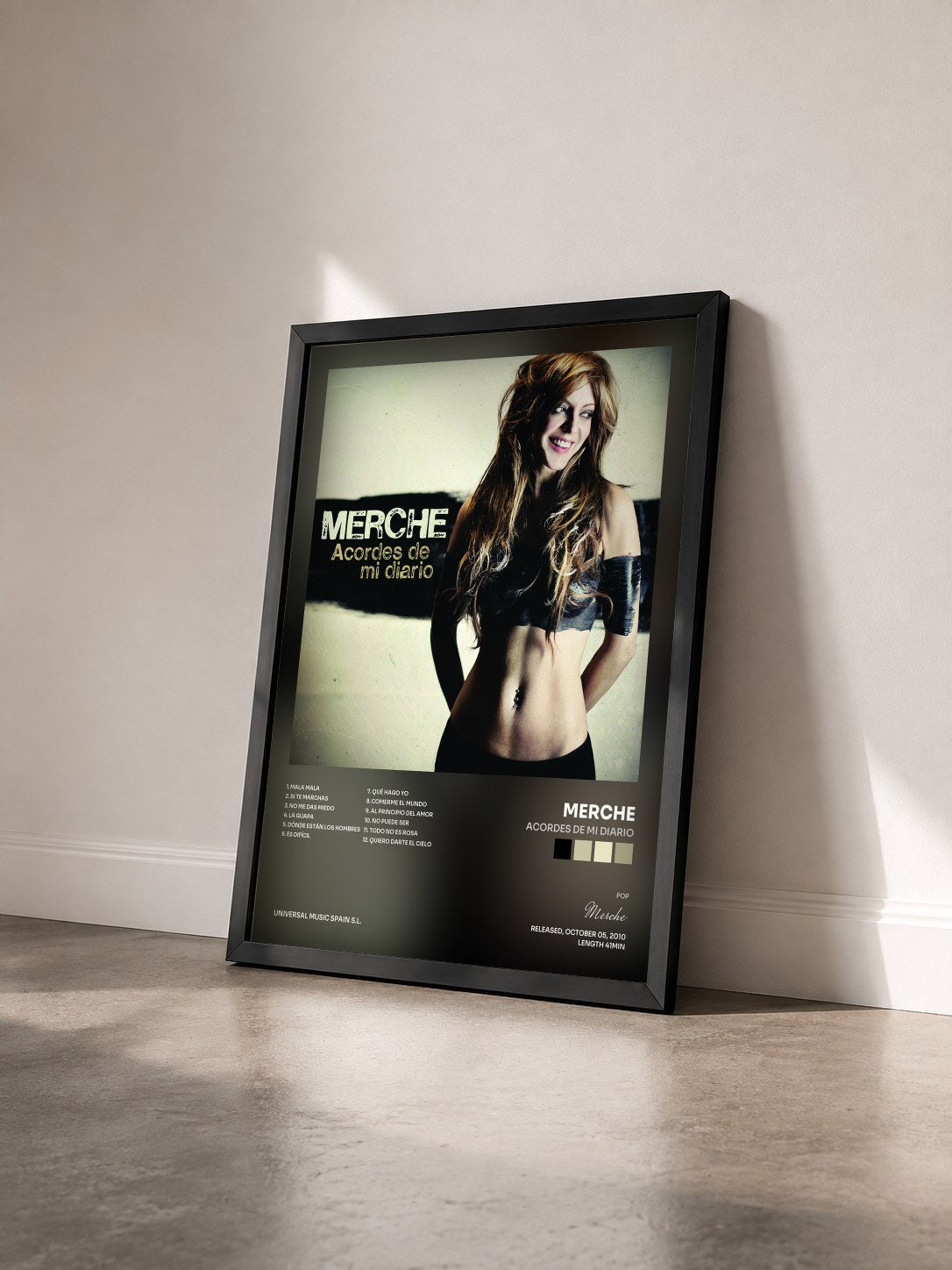 #noir Tableau de l'album Acordes De Mi Diario de Merche vu de trois quarts, cadre noir