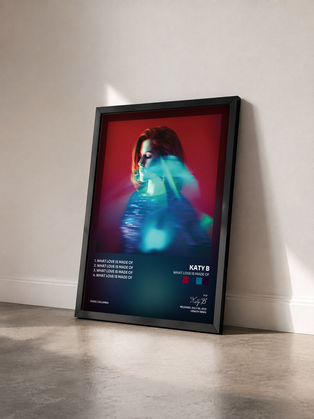 #noir Tableau de l'album What Love is Made of de Katy B vu de trois quarts, cadre noir