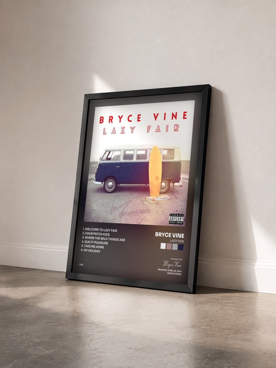 #noir Tableau de l'album Lazy Fair de Bryce Vine vu de trois quarts, cadre noir