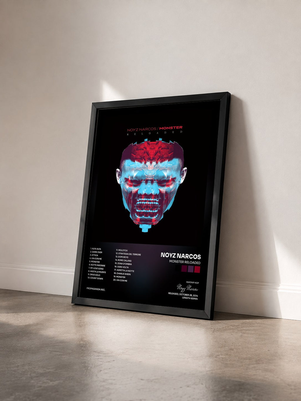 #noir Tableau de l'album Monster Reloaded de Noyz Narcos vu de trois quarts, cadre noir