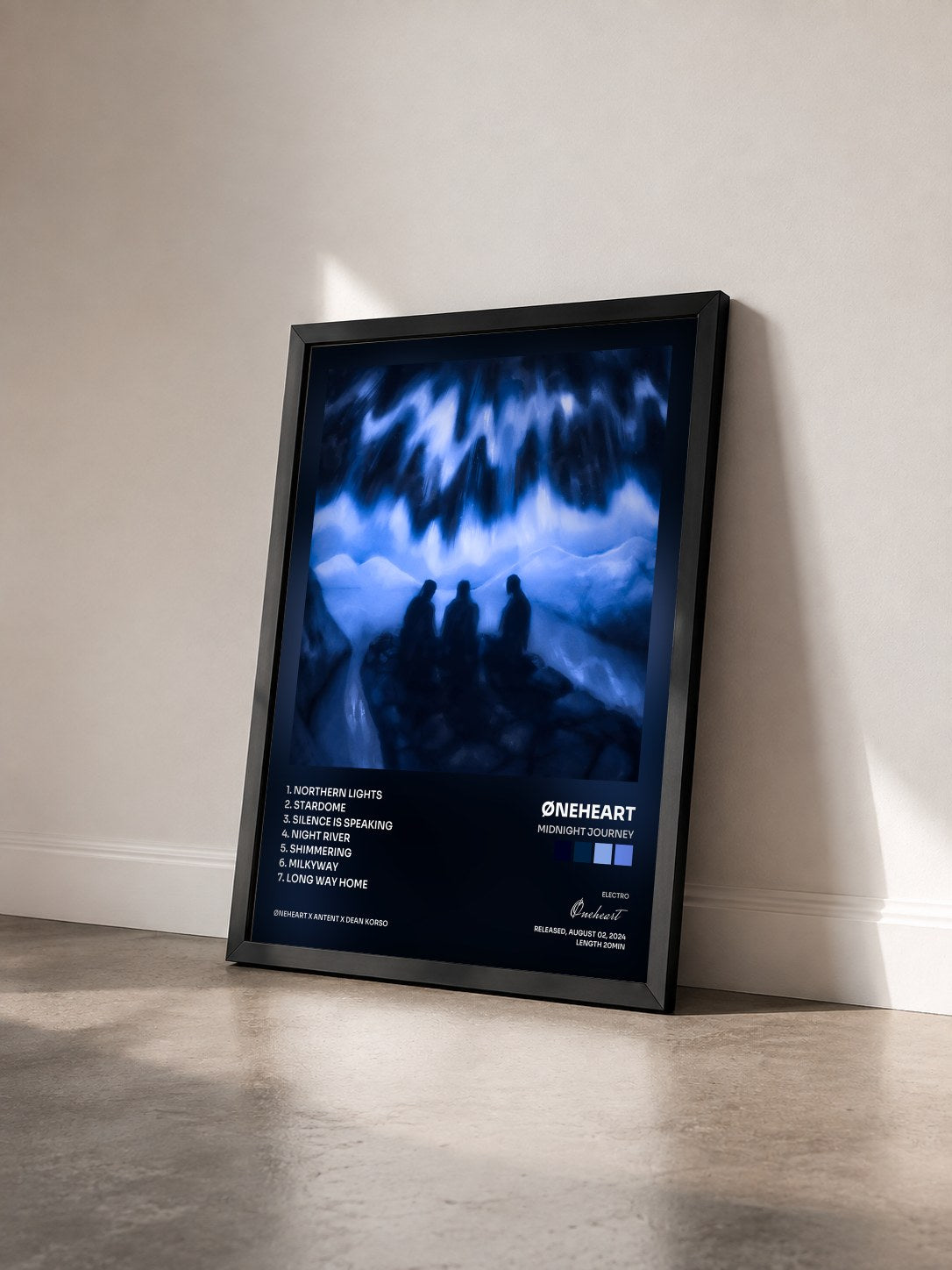 #noir Tableau de l'album Midnight Journey de Øneheart vu de trois quarts, cadre noir