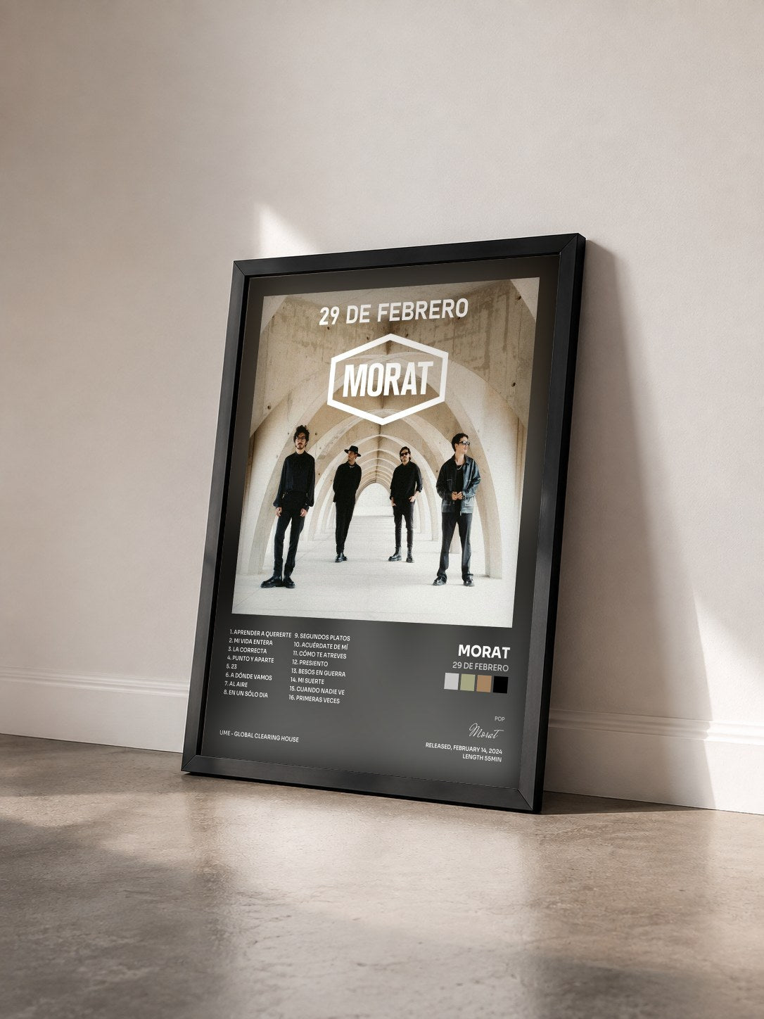 #noir Tableau de l'album 29 De Febrero de Morat vu de trois quarts, cadre noir