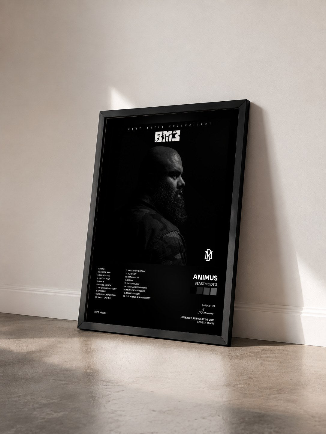 #noir Tableau de l'album Beastmode 3 de Animus vu de trois quarts, cadre noir