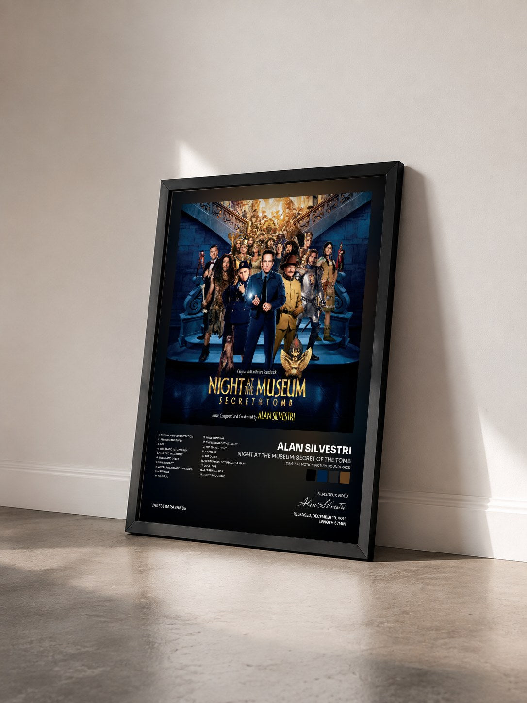 #noir Tableau de l'album Night At The Museum: Secret Of The Tomb (Original Motion Picture Soundtrack) de Alan Silvestri vu de trois quarts, cadre noir