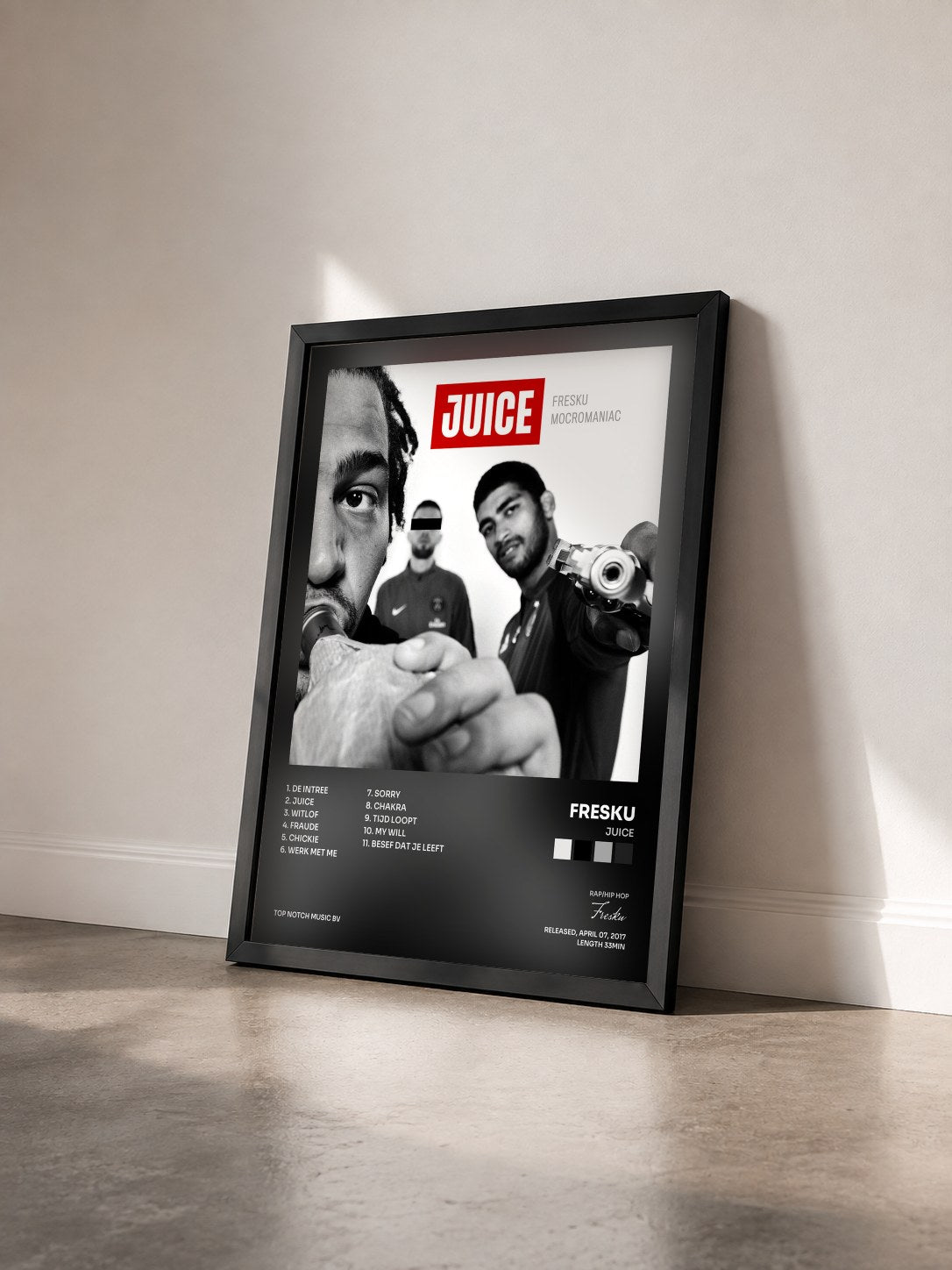 #noir Tableau de l'album Juice de Fresku vu de trois quarts, cadre noir