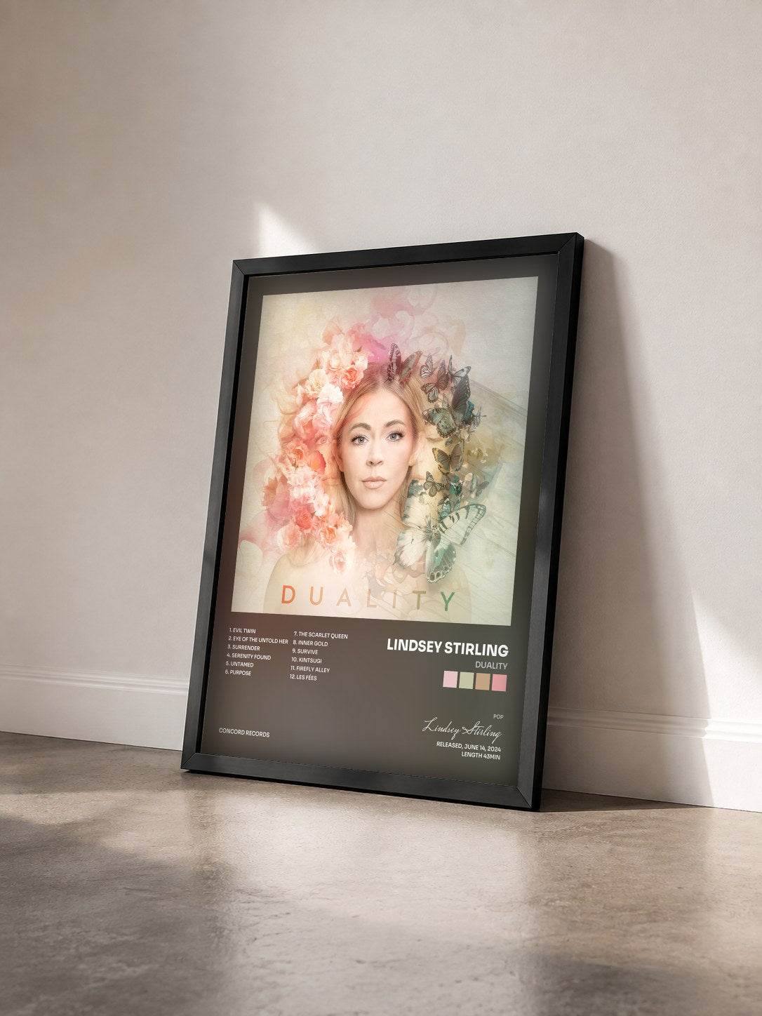 #noir Tableau de l'album Duality de Lindsey Stirling vu de trois quarts, cadre noir