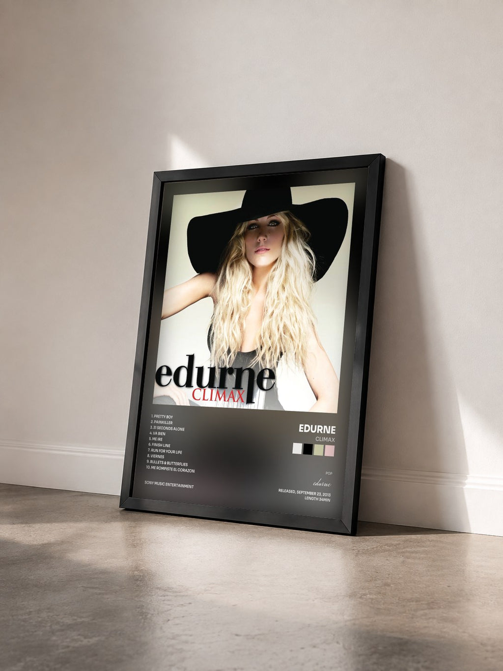 #noir Tableau de l'album Climax de edurne vu de trois quarts, cadre noir
