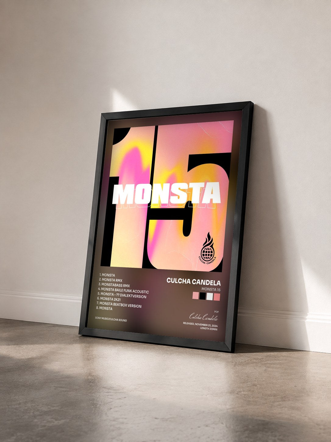 #noir Tableau de l'album Monsta 15 de Culcha Candela vu de trois quarts, cadre noir