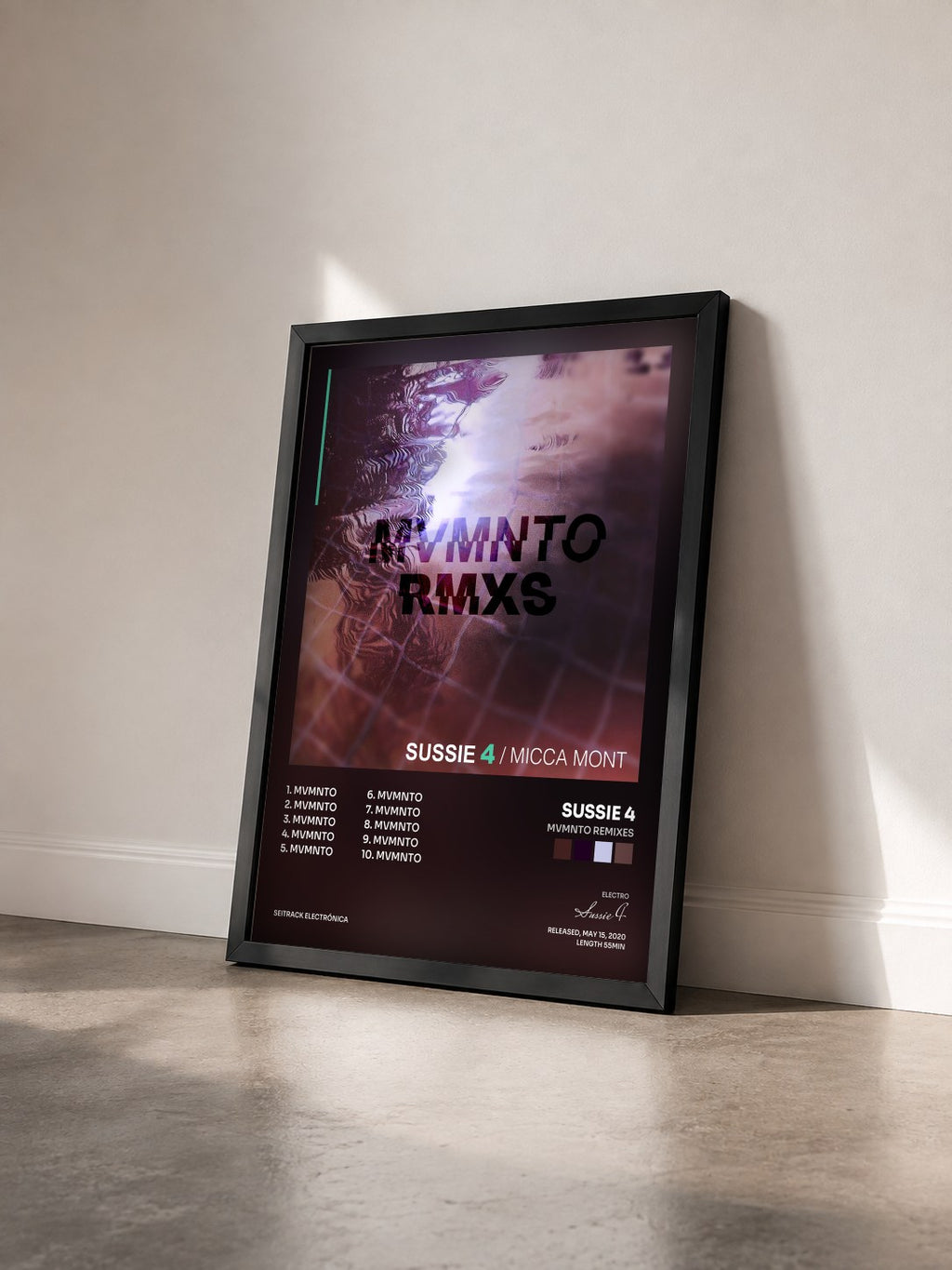 #noir Tableau de l'album Mvmnto Remixes de Sussie 4 vu de trois quarts, cadre noir