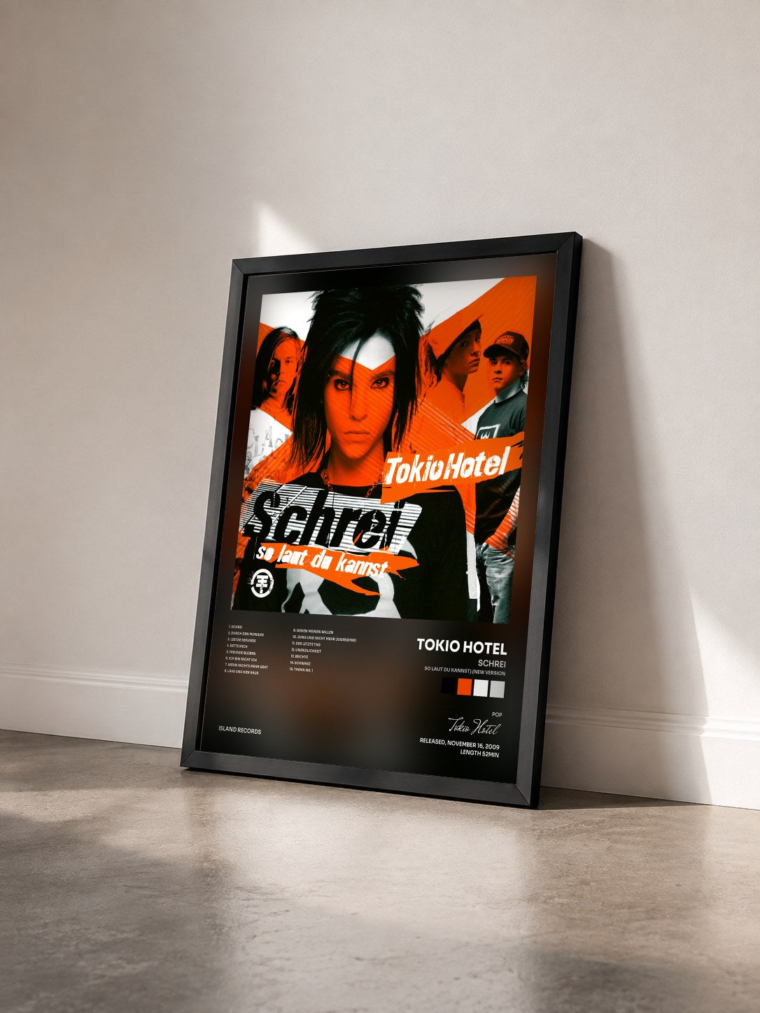 #noir Tableau de l'album Schrei (so laut du kannst) (New Version) de Tokio Hotel vu de trois quarts, cadre noir