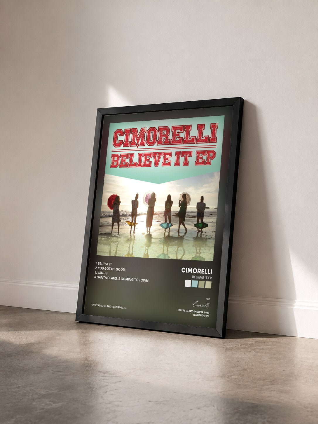 #noir Tableau de l'album Believe It EP de Cimorelli vu de trois quarts, cadre noir
