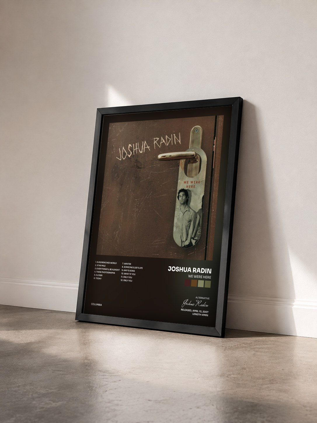 #noir Tableau de l'album We Were Here de Joshua Radin vu de trois quarts, cadre noir