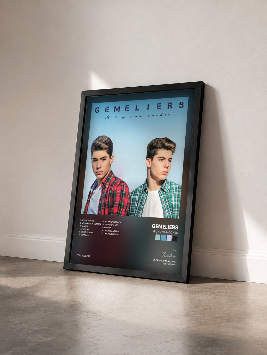 #noir Tableau de l'album Mil y una Noches de Gemeliers vu de trois quarts, cadre noir