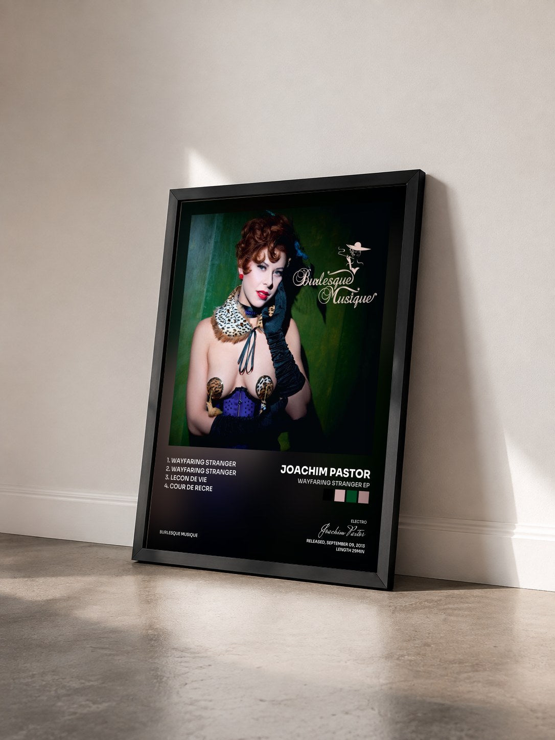 #noir Tableau de l'album Wayfaring Stranger EP de Joachim Pastor vu de trois quarts, cadre noir