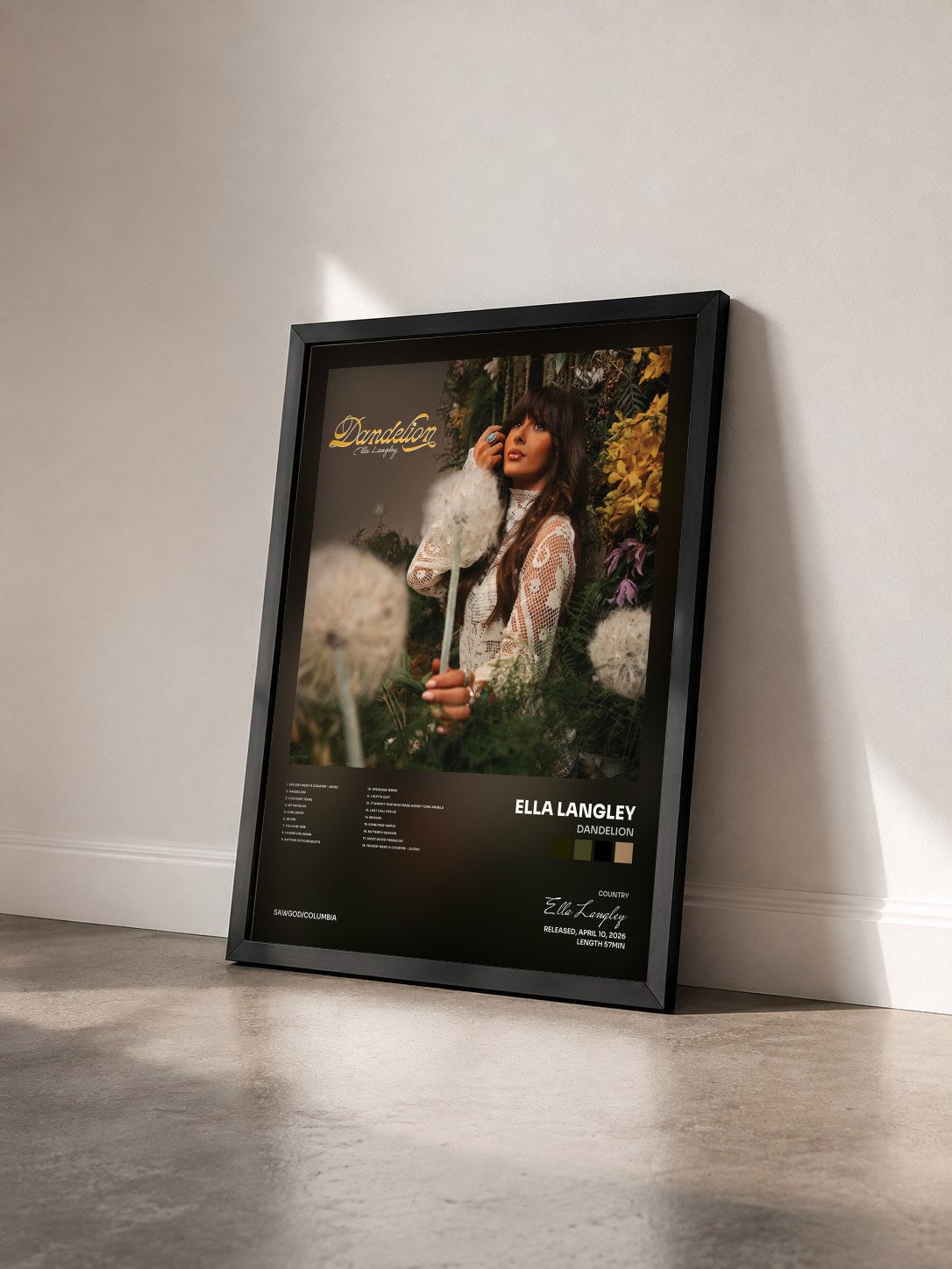 #noir Tableau de l'album Dandelion de Ella Langley vu de trois quarts, cadre noir