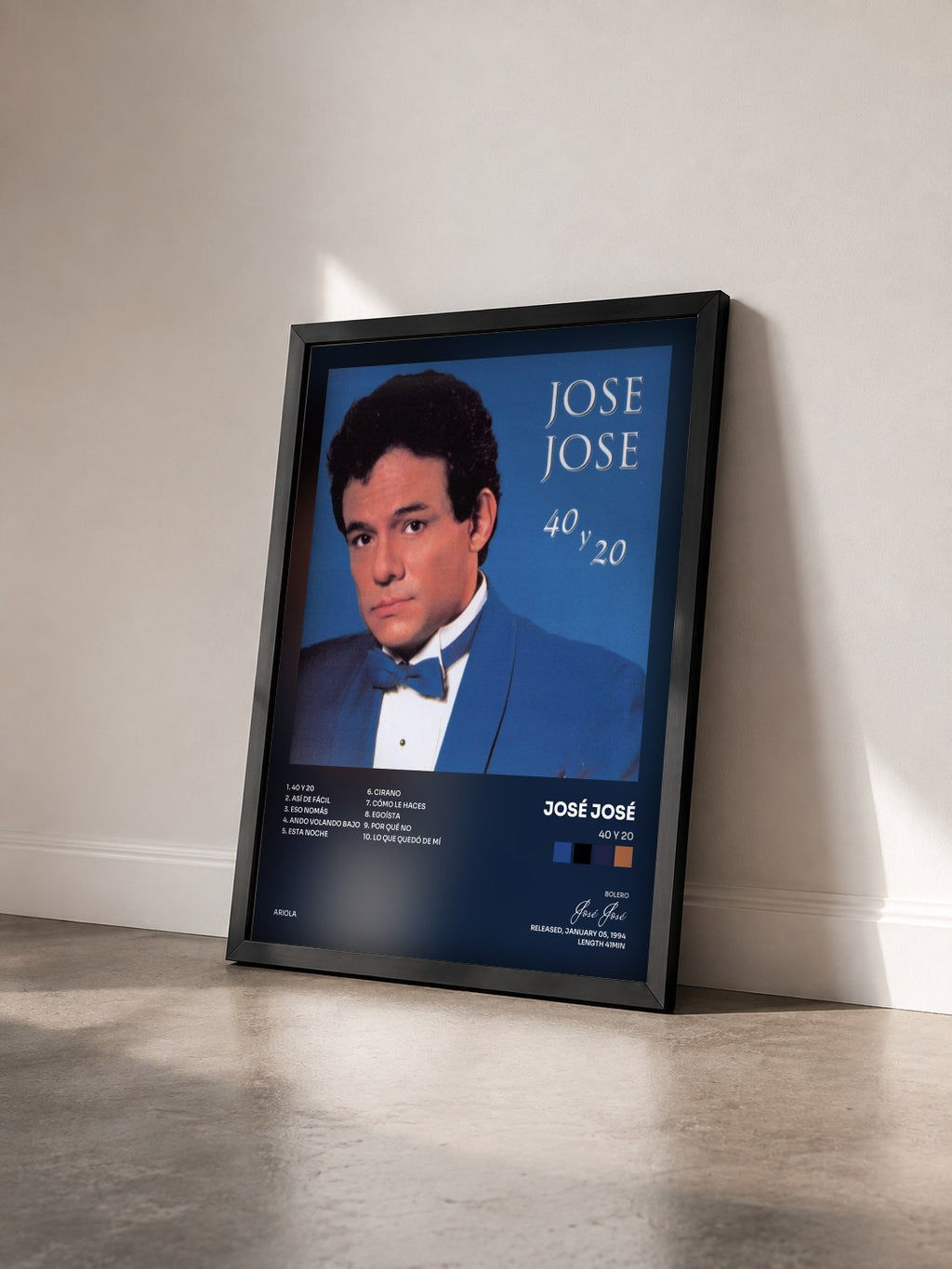 #noir Tableau de l'album 40 Y 20 de José José vu de trois quarts, cadre noir
