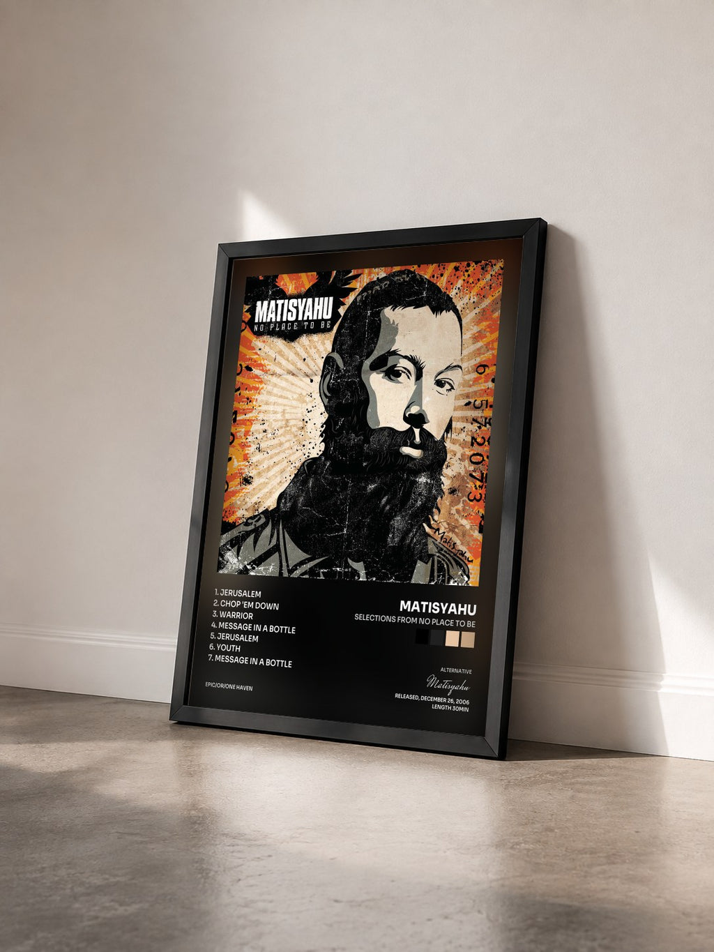 #noir Tableau de l'album Selections from No Place To Be de Matisyahu vu de trois quarts, cadre noir