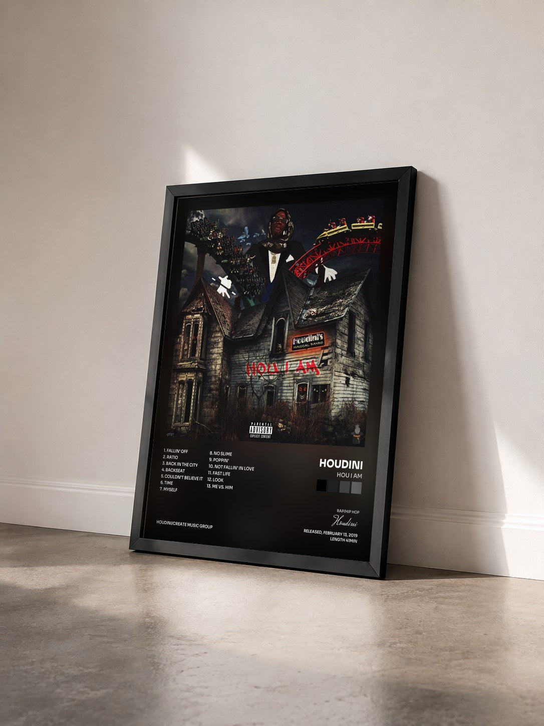 #noir Tableau de l'album HOU I AM de Houdini vu de trois quarts, cadre noir