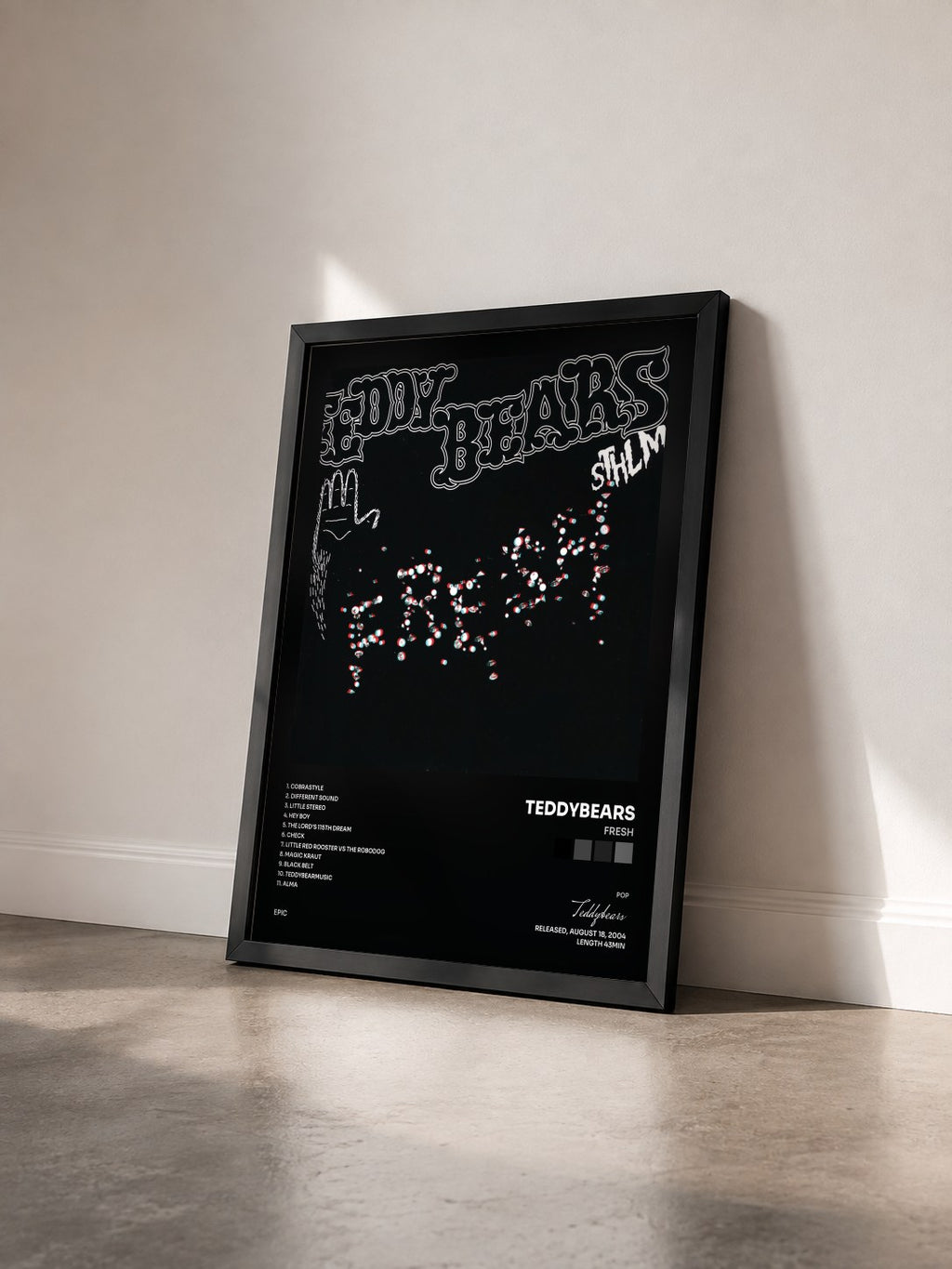 #noir Tableau de l'album Fresh de Teddybears vu de trois quarts, cadre noir