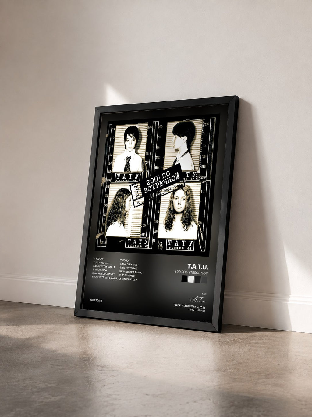 #noir Tableau de l'album 200 Po Vstrechnoy de t.A.T.u. vu de trois quarts, cadre noir