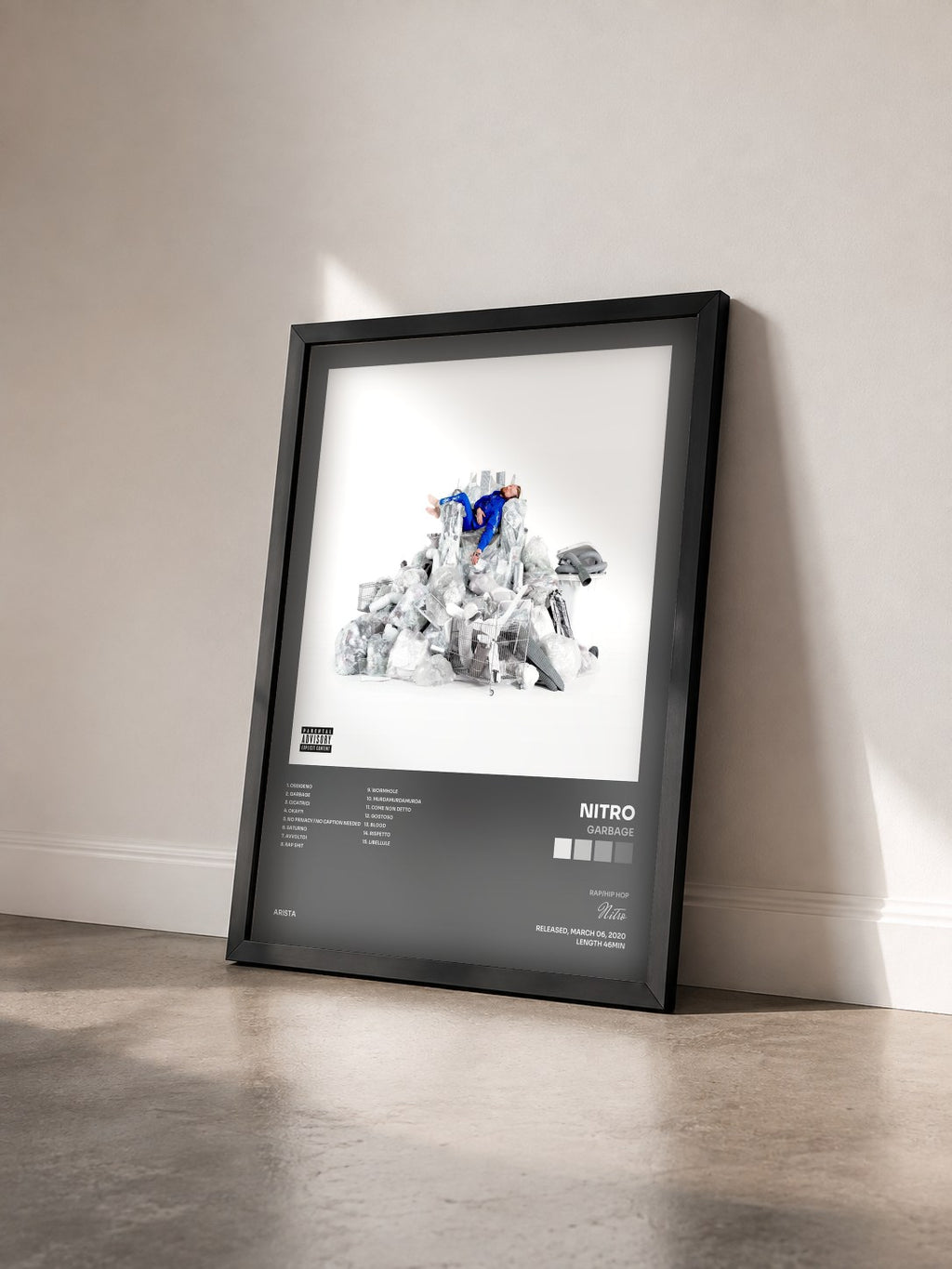 #noir Tableau de l'album GarbAge de Nitro vu de trois quarts, cadre noir