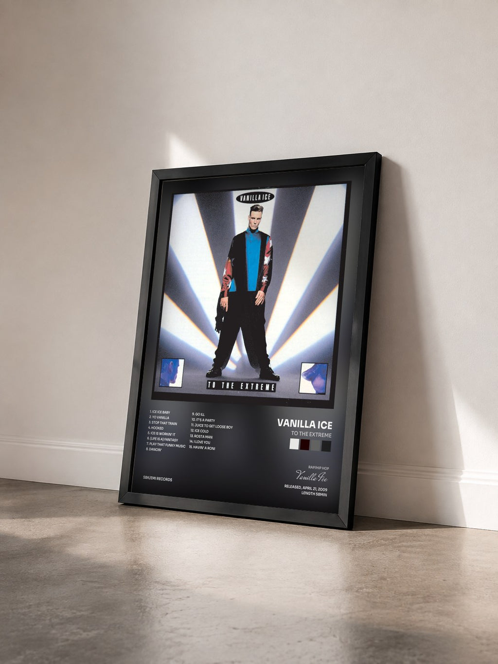 #noir Tableau de l'album To The Extreme de Vanilla Ice vu de trois quarts, cadre noir